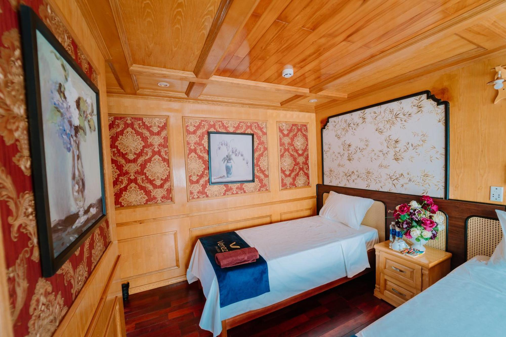 Hotel Venezia Boutique Cruises - Catba Island Chan Chau Exterior foto