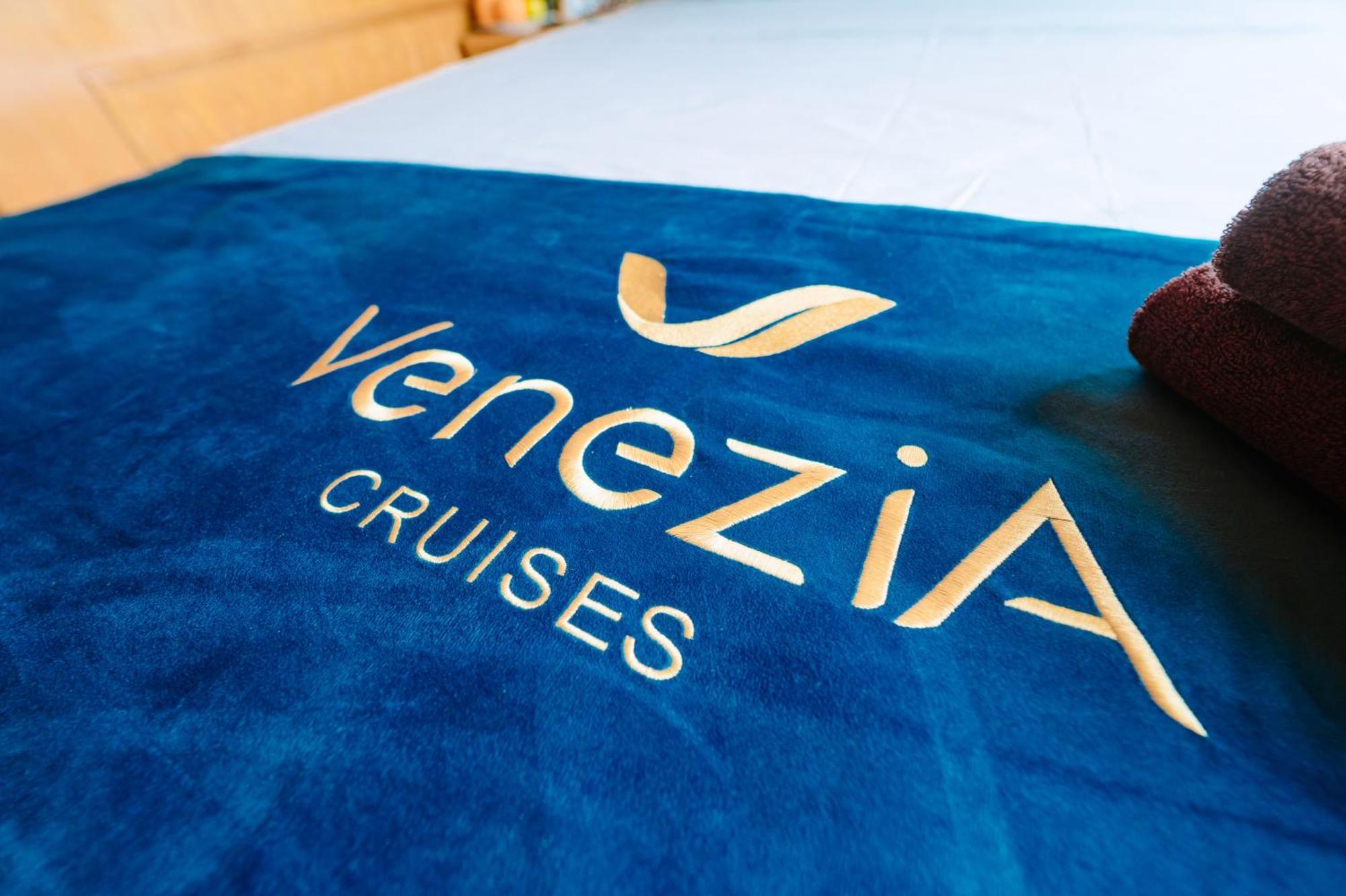 Hotel Venezia Boutique Cruises - Catba Island Chan Chau Exterior foto