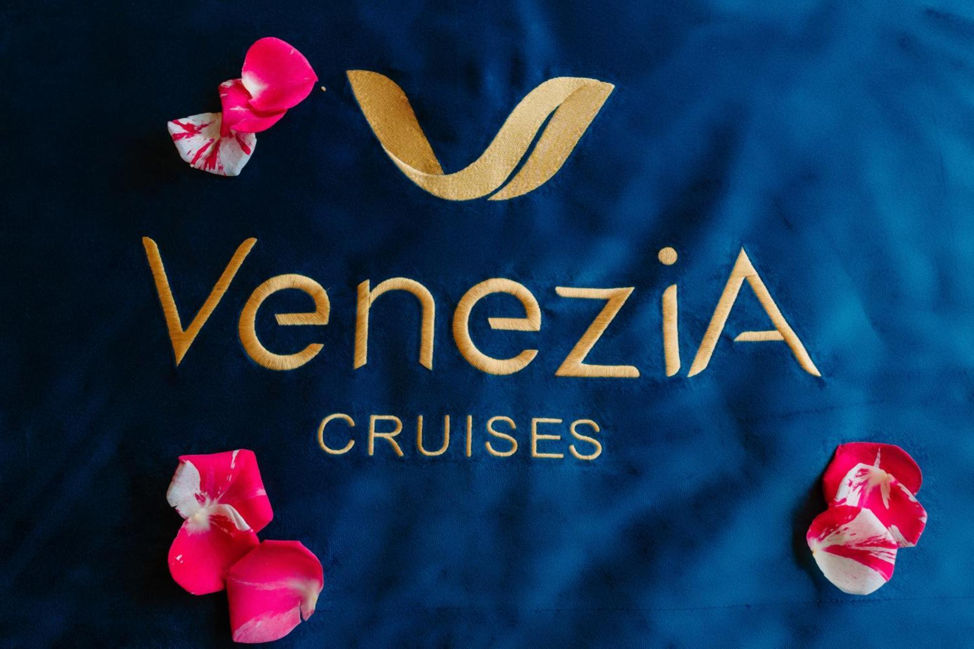 Hotel Venezia Boutique Cruises - Catba Island Chan Chau Exterior foto