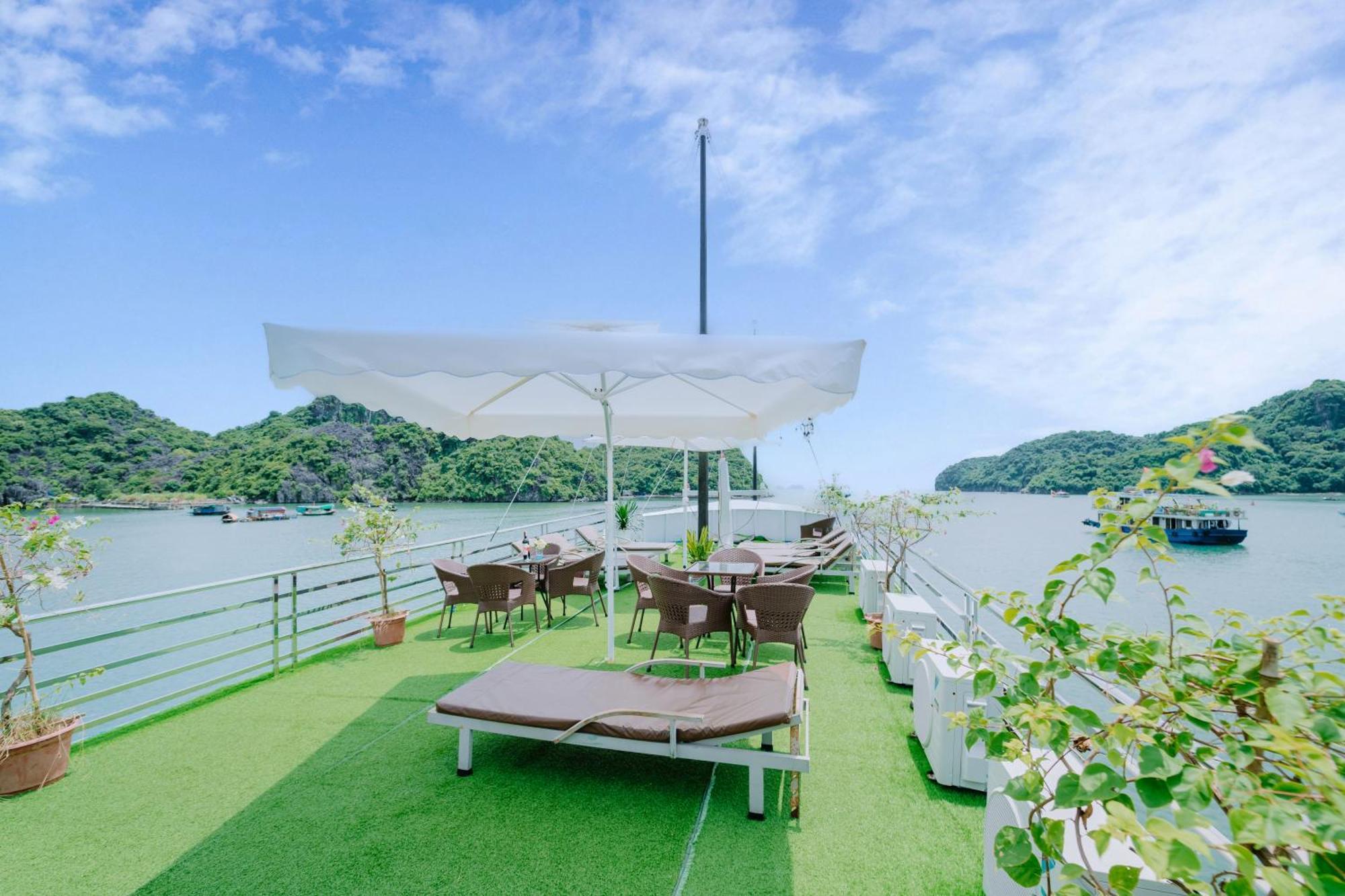 Hotel Venezia Boutique Cruises - Catba Island Chan Chau Exterior foto